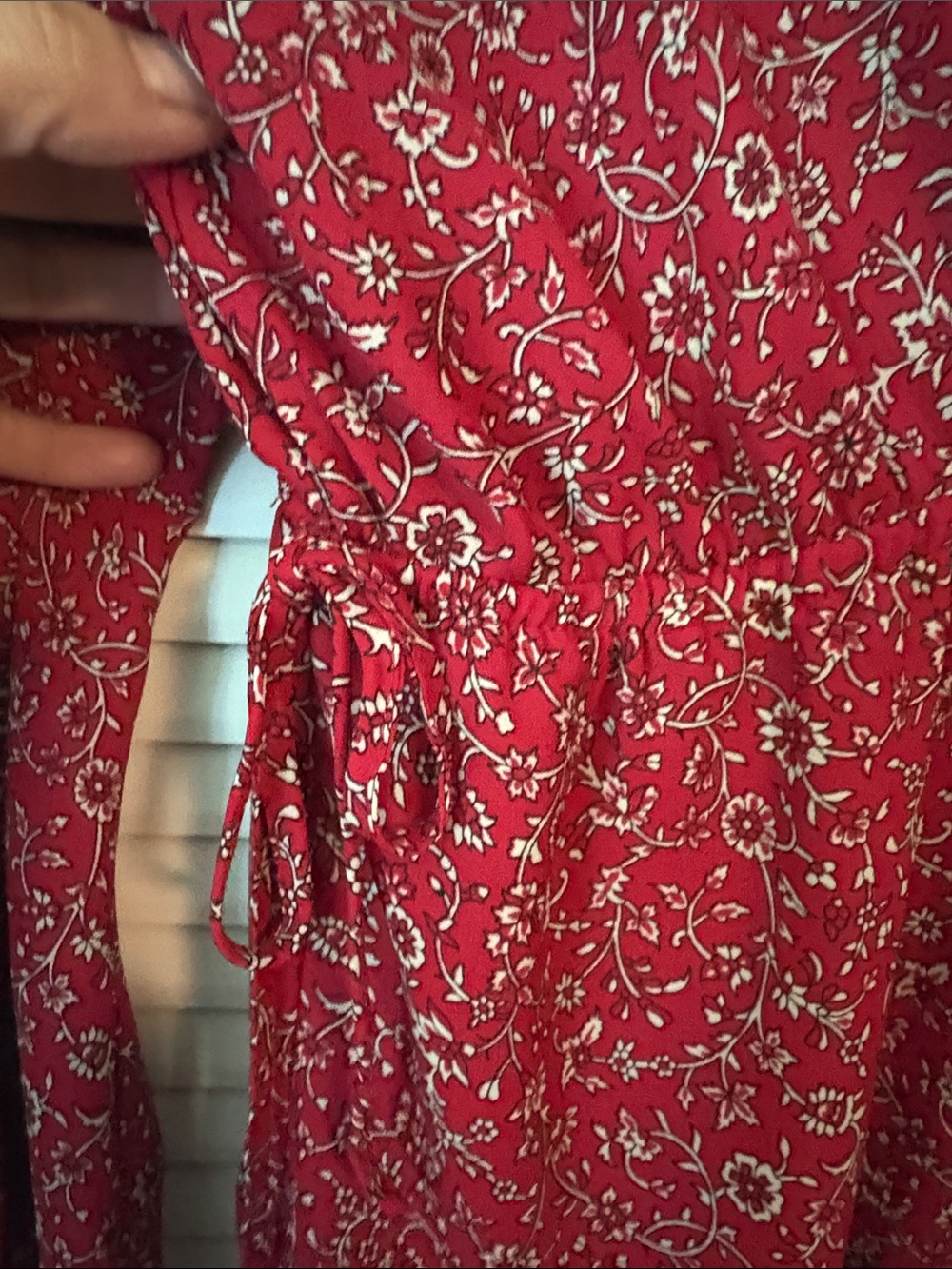 Max Studio Red Floral Wrap-Style Mini Dress Size Medium-Large - Picture 7 of 12